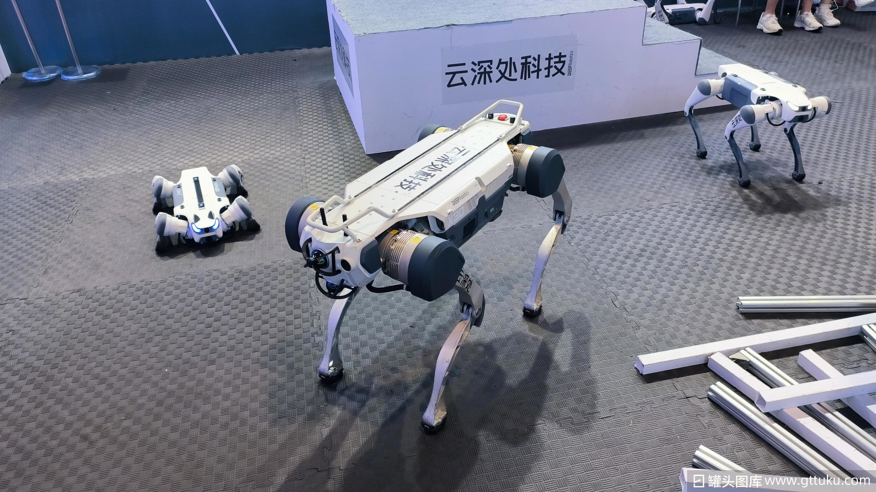 云深处 X30